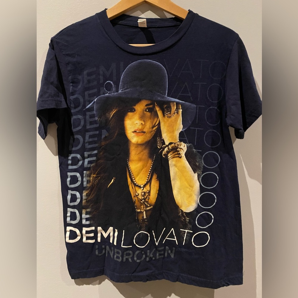 Demi Lovato The Unbroken Tour 2011 Concert Tee